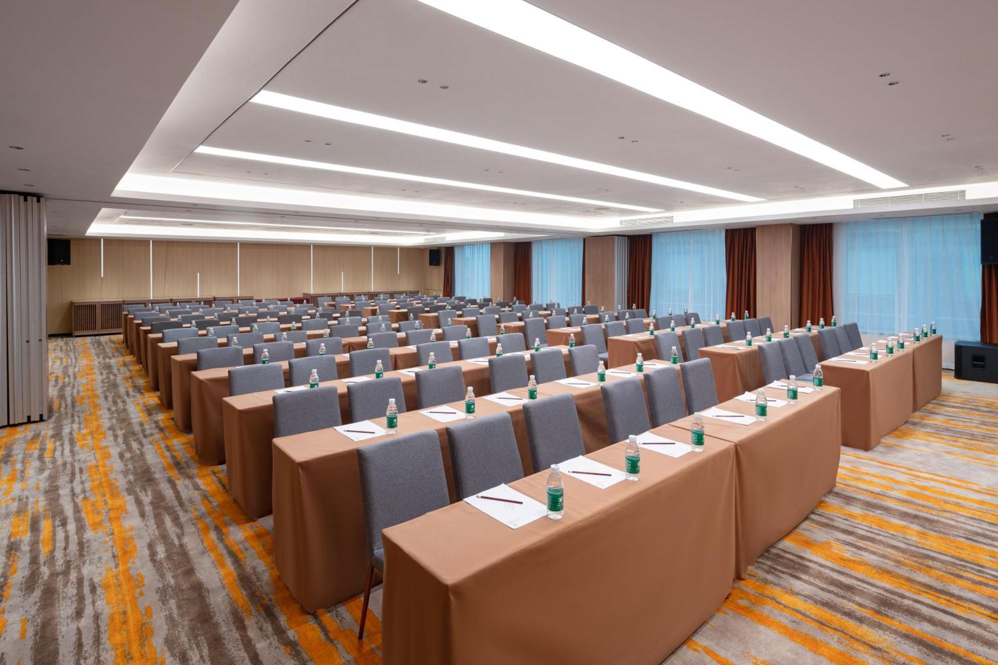 Guangzhou Wogo Yuanbao Hotel-Zhujiang New Town-Free Canton Fair Shuttle Bus & Overseas Buyer Registration Services מראה חיצוני תמונה
