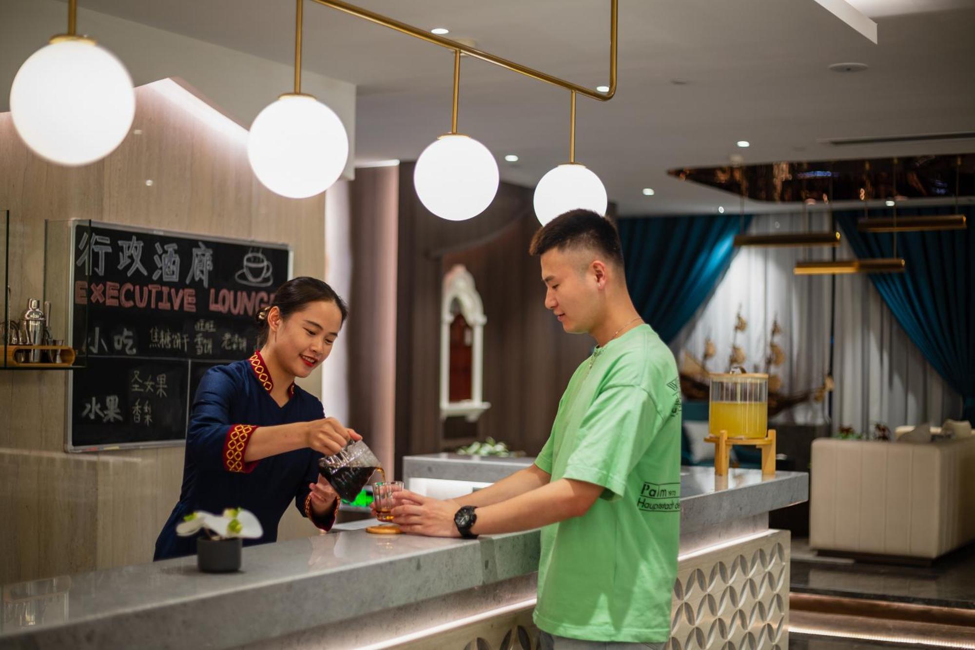 Guangzhou Wogo Yuanbao Hotel-Zhujiang New Town-Free Canton Fair Shuttle Bus & Overseas Buyer Registration Services מראה חיצוני תמונה