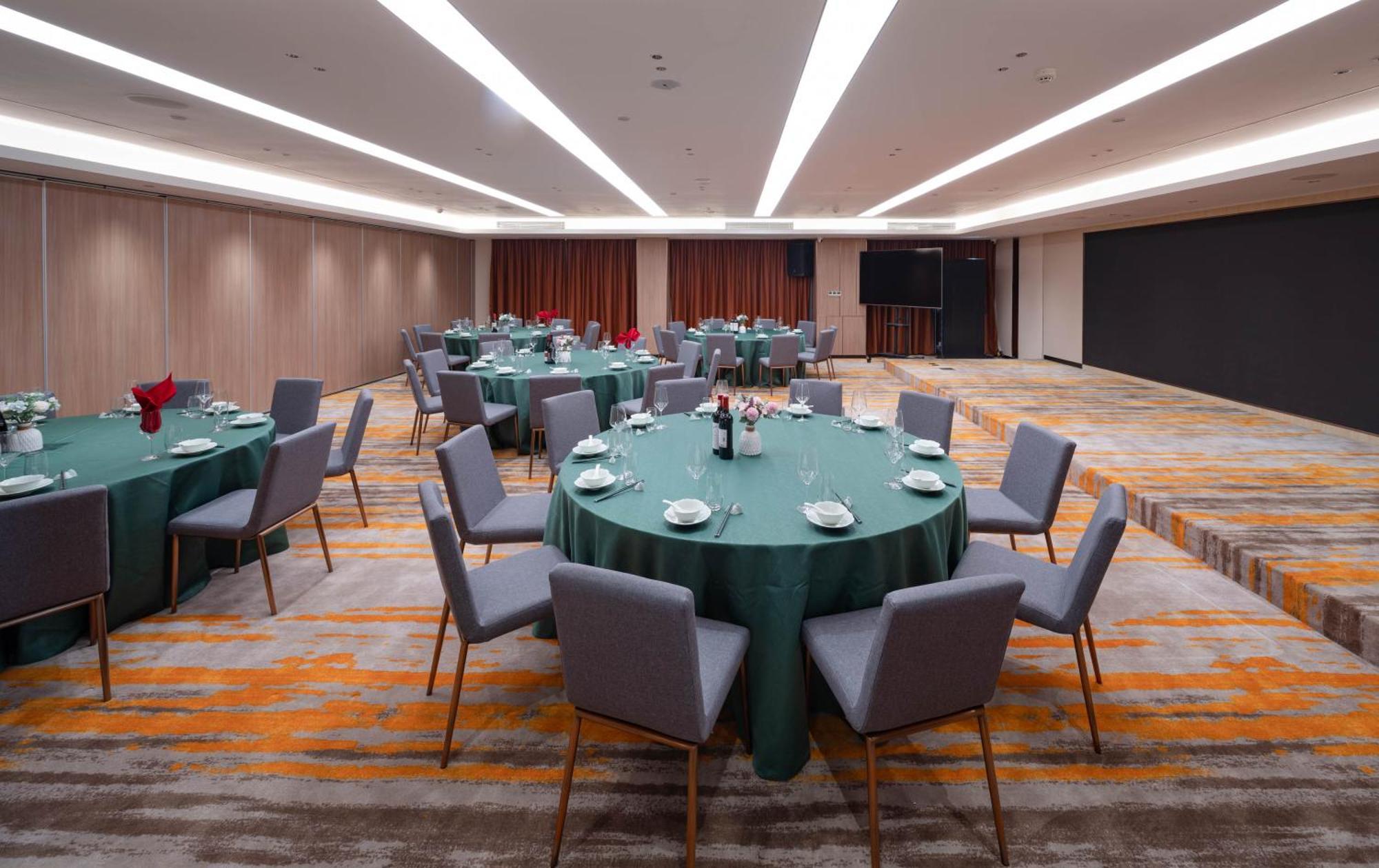 Guangzhou Wogo Yuanbao Hotel-Zhujiang New Town-Free Canton Fair Shuttle Bus & Overseas Buyer Registration Services מראה חיצוני תמונה