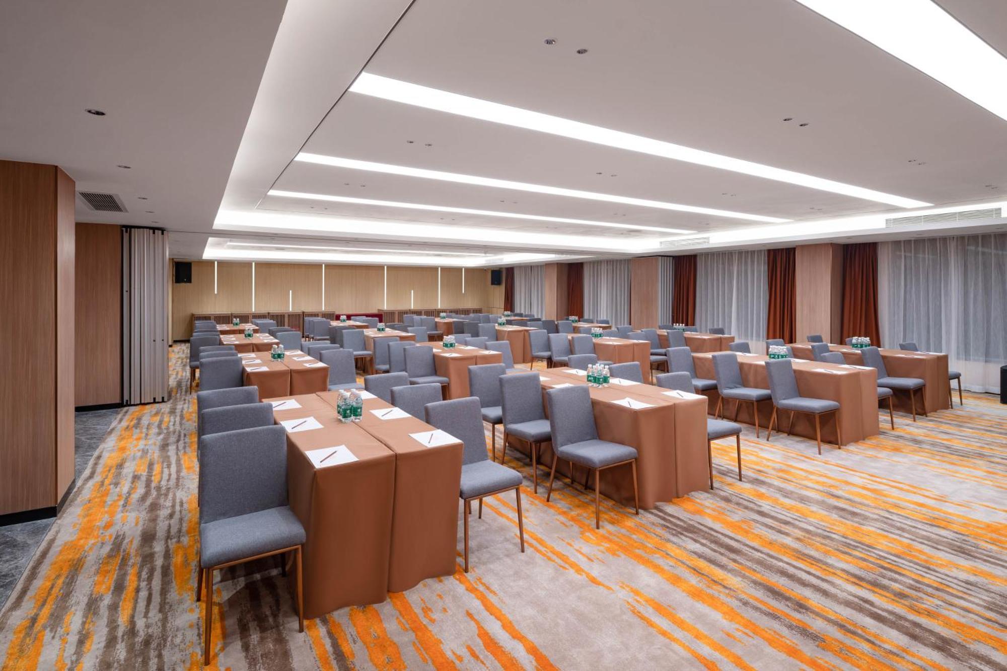 Guangzhou Wogo Yuanbao Hotel-Zhujiang New Town-Free Canton Fair Shuttle Bus & Overseas Buyer Registration Services מראה חיצוני תמונה